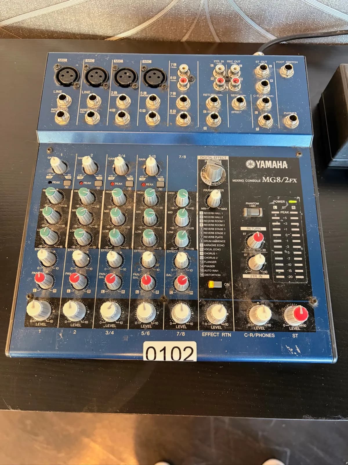 yamaha-mg82fx-mixing-console-blue-mq5gju7p