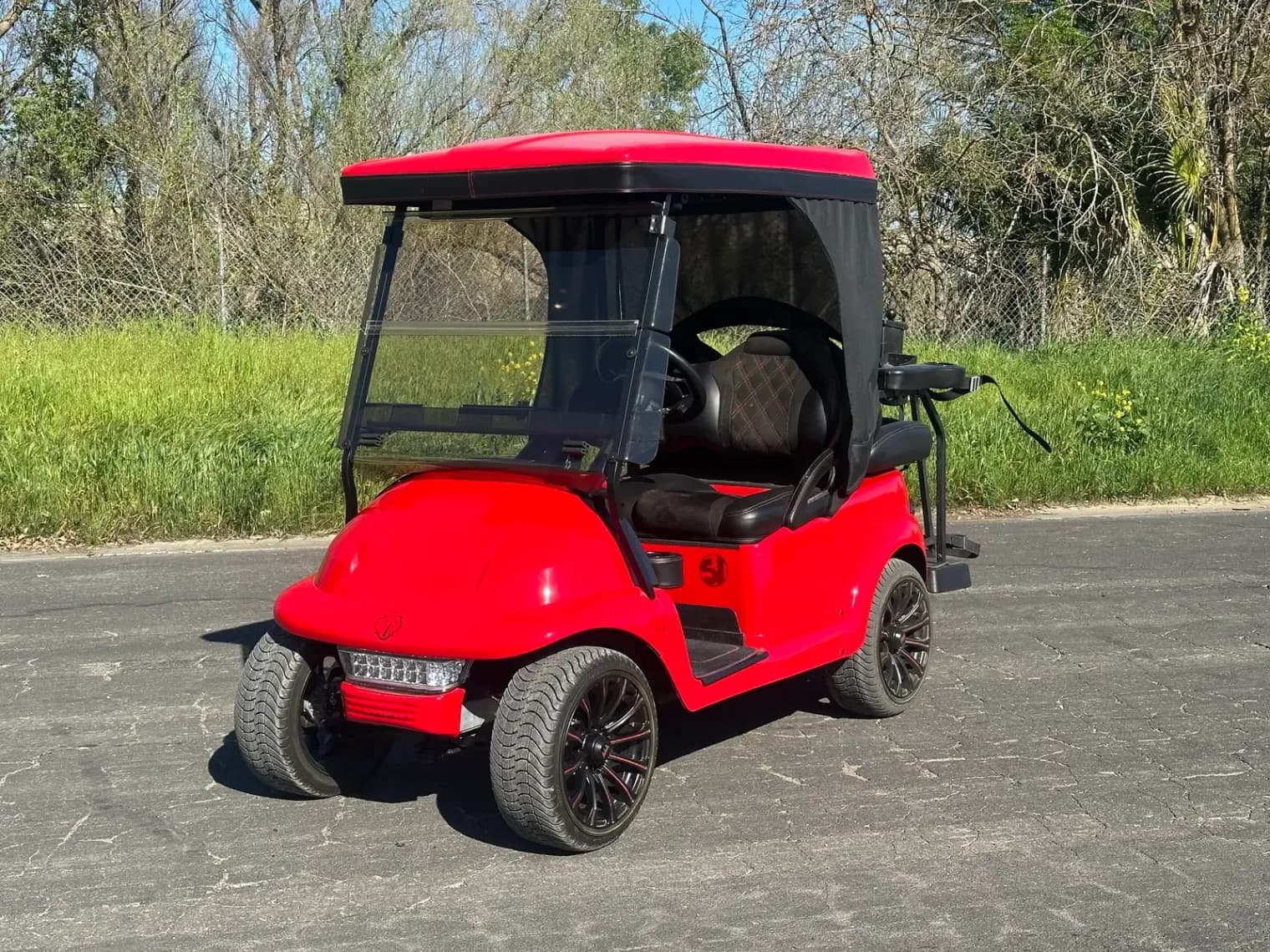 club-car-precedent-electric-golf-cart-with-alpha-body-mq9jxwgw
