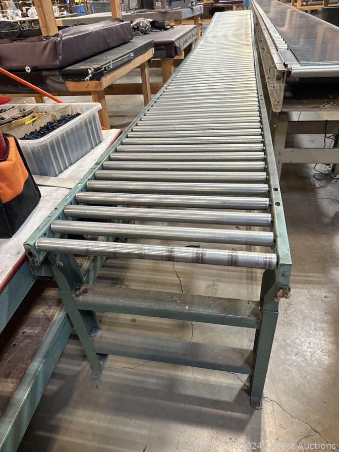 20-manual-rolling-conveyor-table-573660