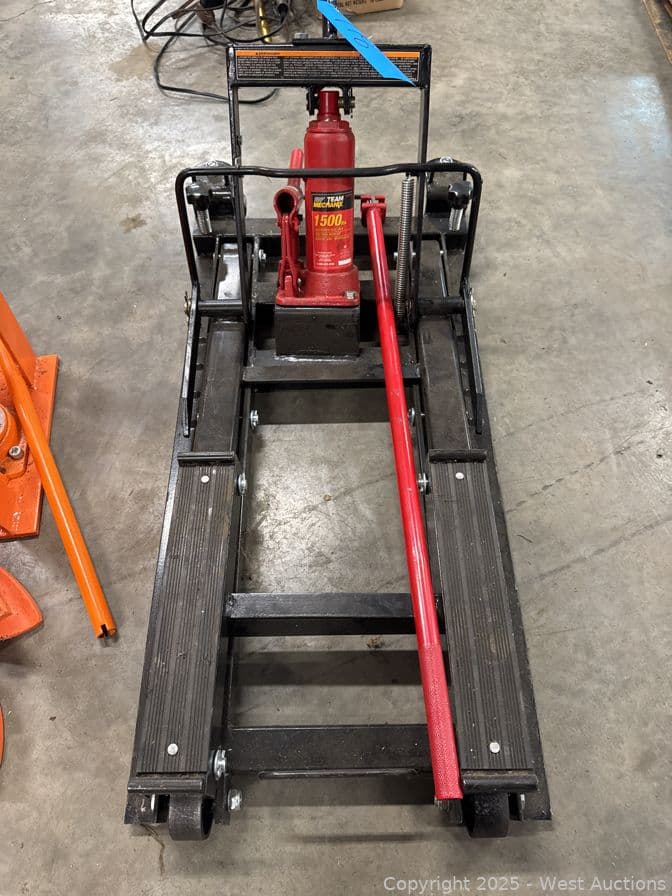 1500-lb-motorcycle-jack-588446